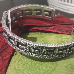 Gucci silver bracelet